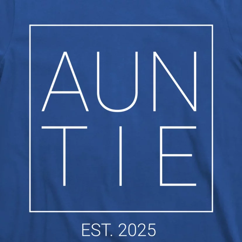 New Aunt Auntie 2025 Gift T-Shirt