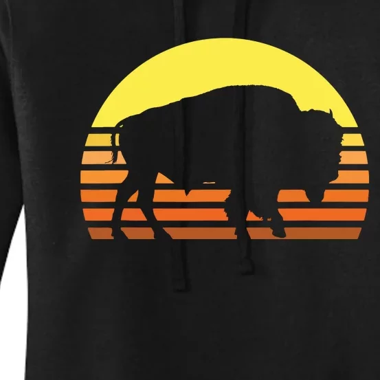 Native American Bison Buffalo Bull Western Indian Retro Sun Women's Pullover Hoodie