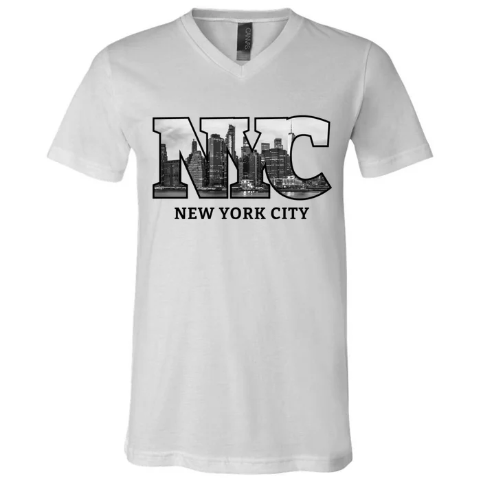 Nyc City Skyline Of Downtown New York City New York V-Neck T-Shirt