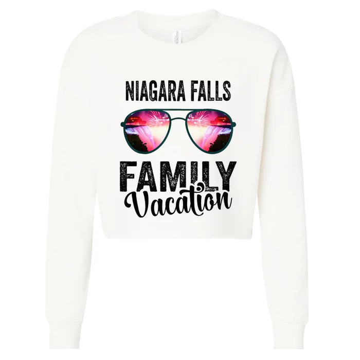 Niagara Falls Canada Family Trip Vacation Matching Outfits Cropped Pullover Crew