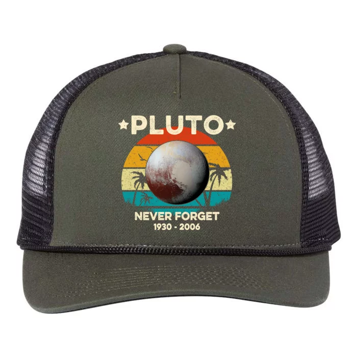 Never Forget Pluto Vintage Retro Graphic Gift Space Science Gift Retro Rope Trucker Hat Cap