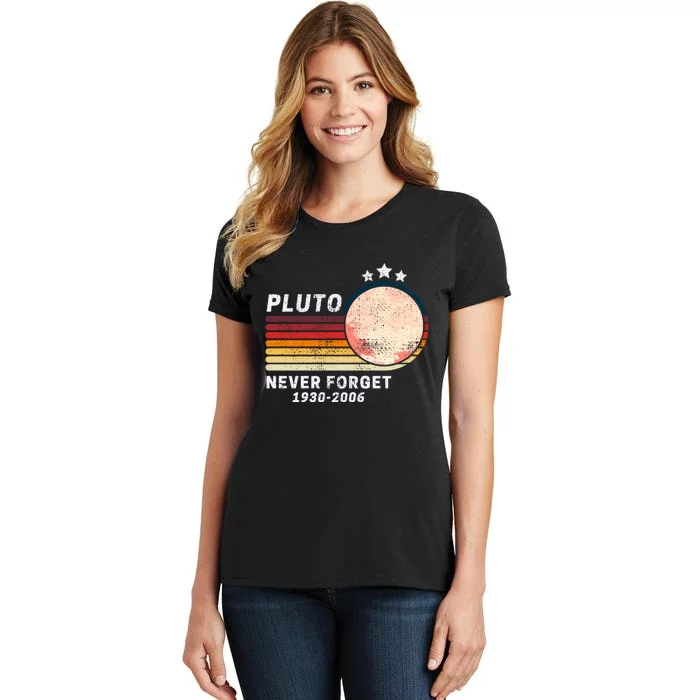 Never Forget Pluto, Retro Style Funny Space Women's T-Shirt