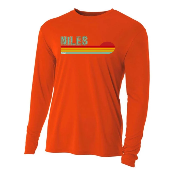 Niles Michigan Cooling Performance Long Sleeve Crew