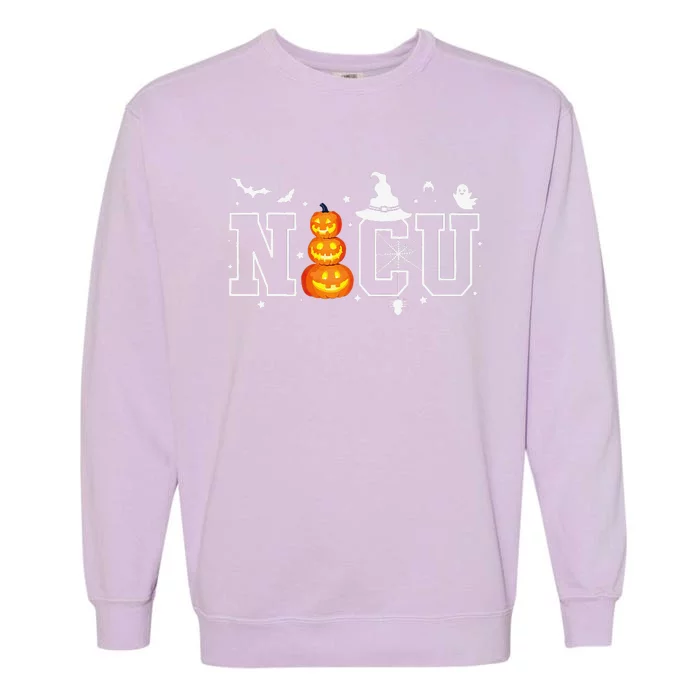 NICU Nurse Halloween Hospital Party Funny Nursing Students Garment-Dyed Sweatshirt