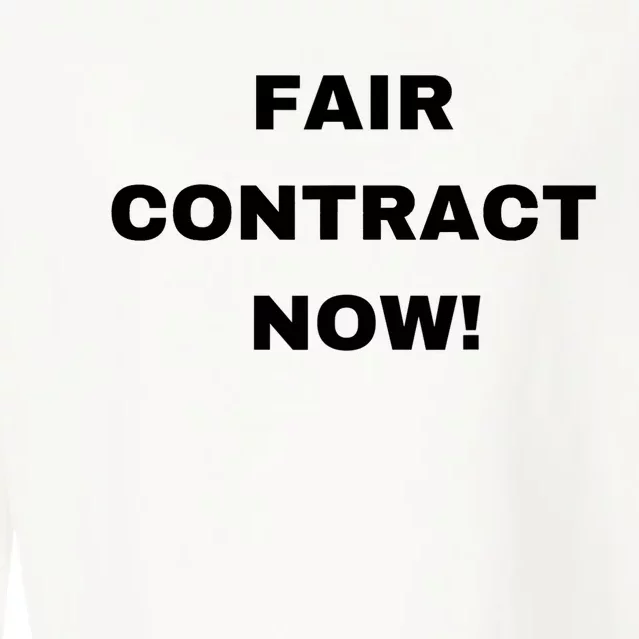 Nurses Strike Fair Contract Now Graphic Tee Cropped Pullover Crew