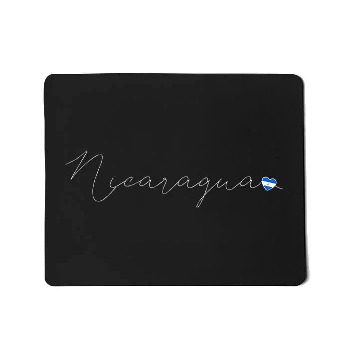 Nicaragua Simple Love Nicaraguan Flag Heart On Nicaragua Mousepad