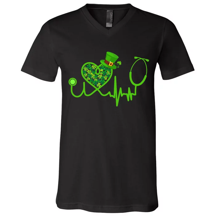 Nurse St Patricks Day Stethoscope Heartbeat Clover V-Neck T-Shirt