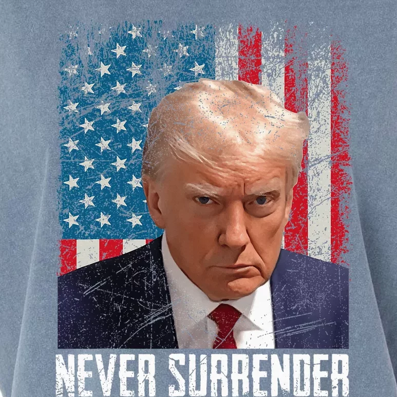 Never Surrender Trump Mug Shot 2024 President American Flag Garment-Dyed Women's Muscle Tee