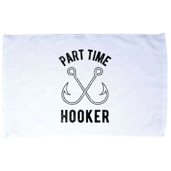 Never Underestimate An Old Man With A Fishing Rod Funny Microfiber Hand Towel