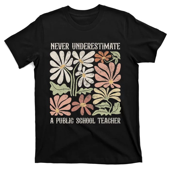 Never Underestimate A Public School Teacher Tim Walz Kamala T-Shirt