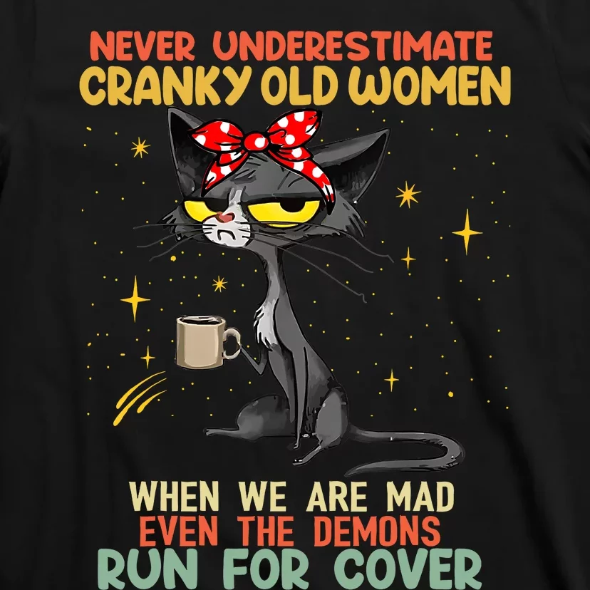 Never Underestimate Old Cranky Women Funny Cat Retro Vintage T-Shirt