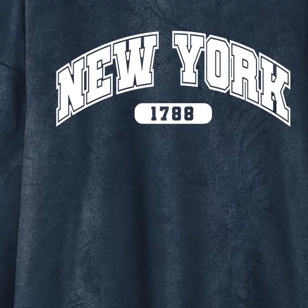 New York Collegiate Style 1788 Hooded Wearable Blanket