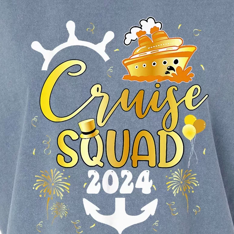 New Year Cruise Squad 2024 NYE Party Family Vacation Trip Garment-Dyed Women's Muscle Tee