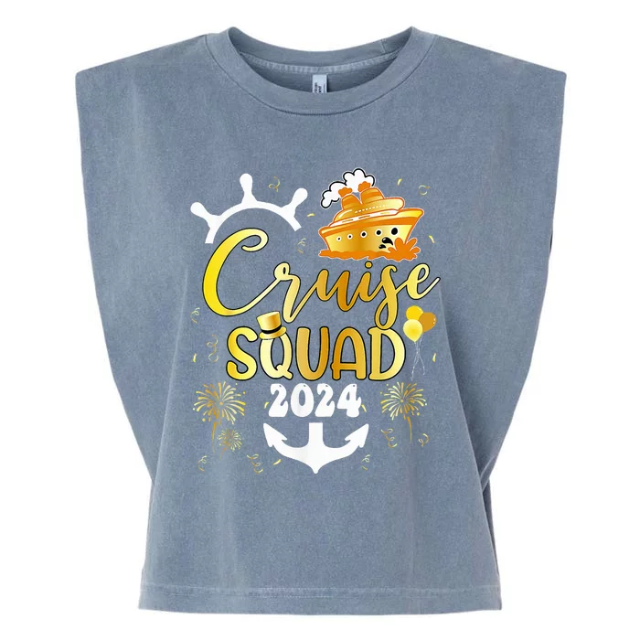 New Year Cruise Squad 2024 NYE Party Family Vacation Trip Garment-Dyed Women's Muscle Tee