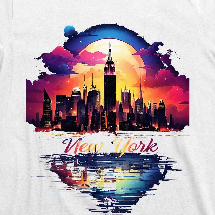 New York City Downtown Skyline Statue Of Liberty Nyc T-Shirt