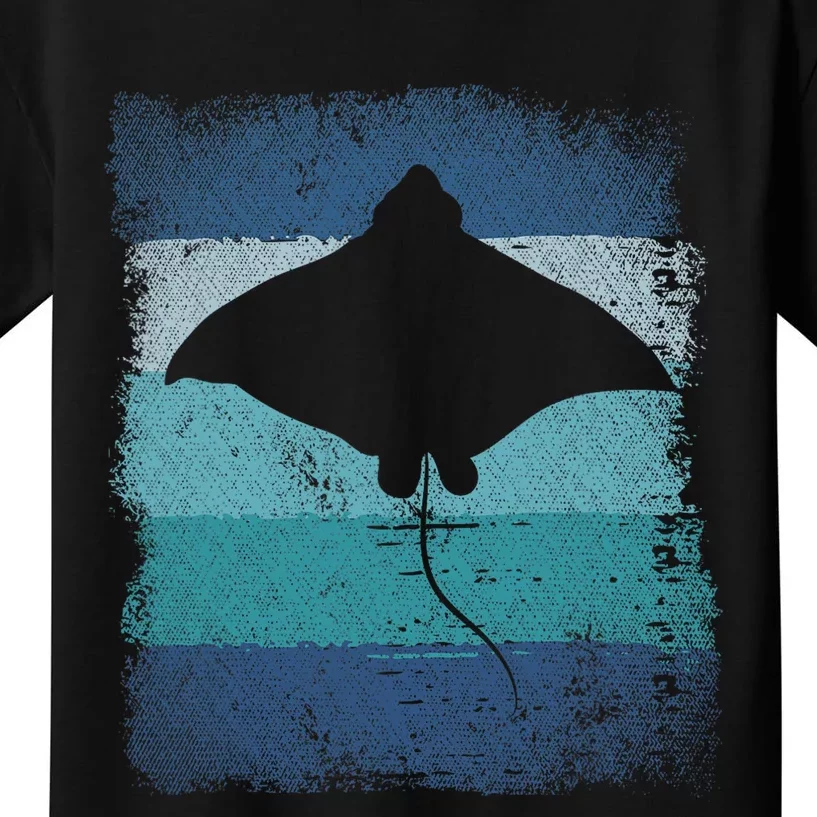 Ocean Animal Scuba Diving Stingray Retro Manta Ray Kids T-Shirt