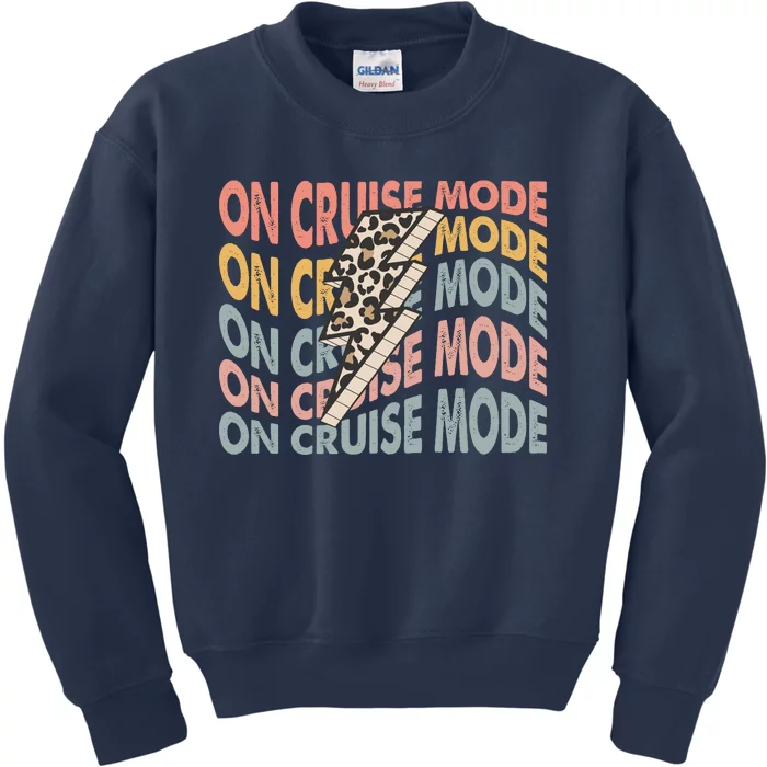 On Cruise Mode Cool Summer Vacation Kids Sweatshirt