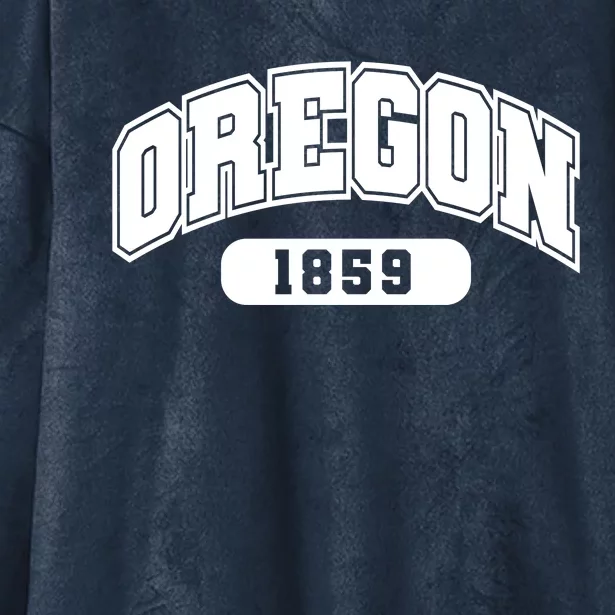 Oregon Collegiate Style 1859 Hooded Wearable Blanket