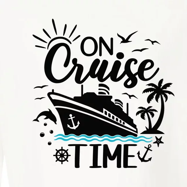 On Cruise Time Cropped Pullover Crew