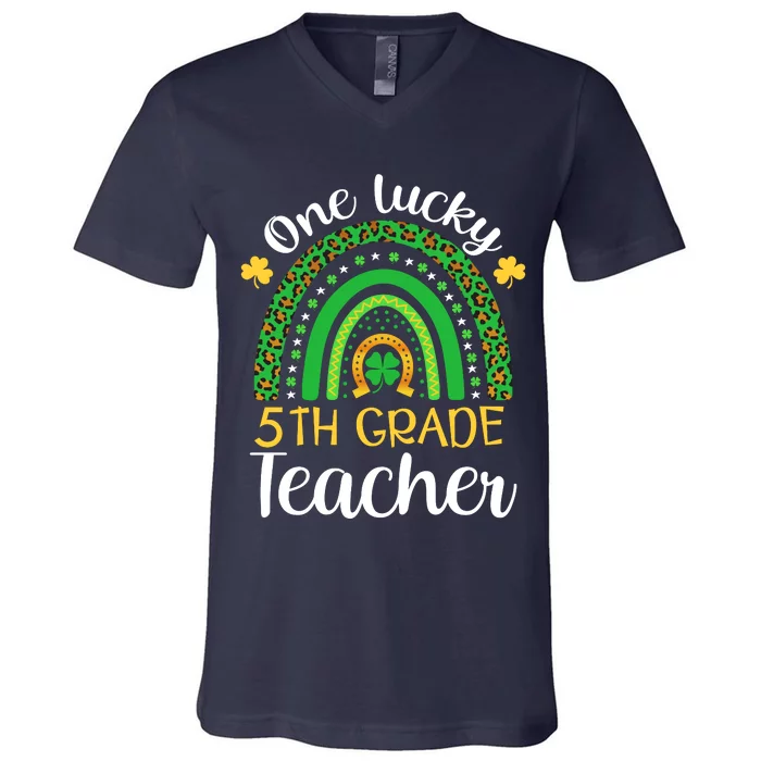 One Lucky 5th Grade Teacher St Patricks Day Teacher Rainbow Graphic Plus Size V-Neck T-Shirt