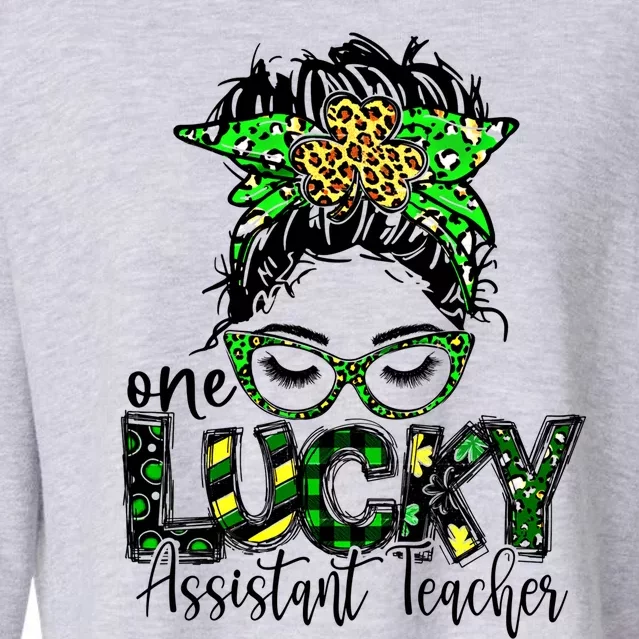 One Lucky Assistant Teacher St Patrick Day Teacher Love Cute Gift Cropped Pullover Crew