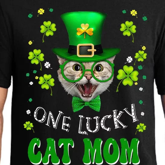 One Lucky Cat Mom Funny Kitten St Patricks Day Cats Lovers Pajama Set