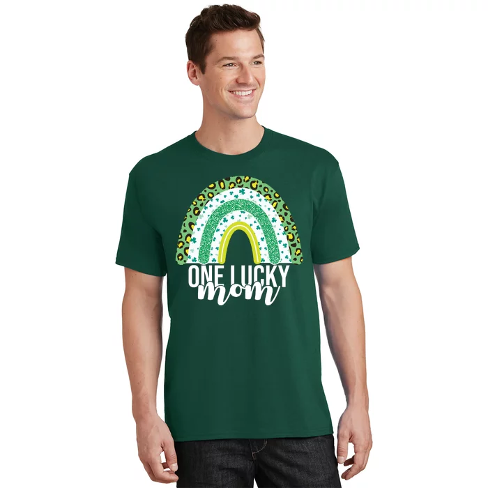 One Lucky Mom Rainbow St Patrick's Day T-Shirt