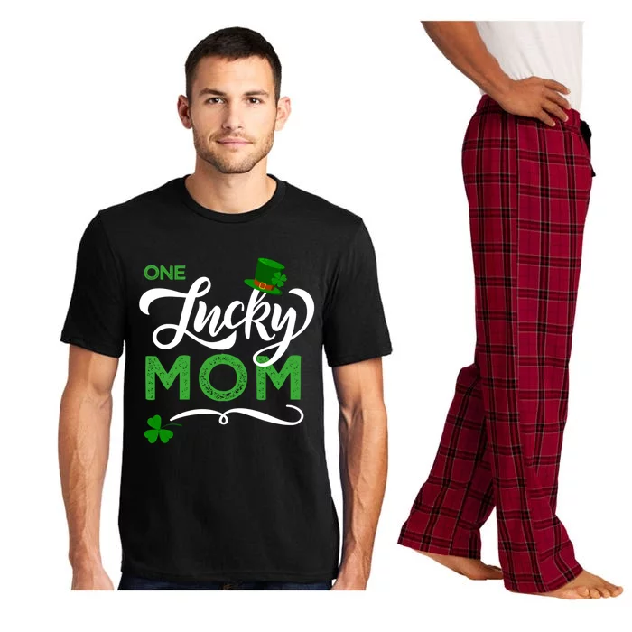 One Lucky Mom St Patrick's Day Mom Cool Gift Pajama Set