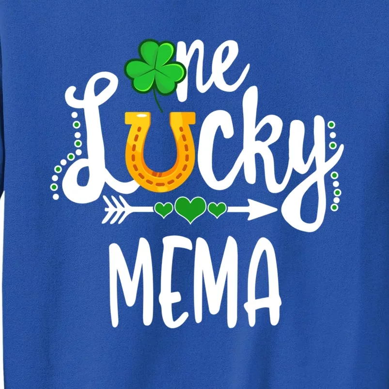 One Lucky Mema St Patricks Day Matching Mom Grandma Cool Gift Sweatshirt