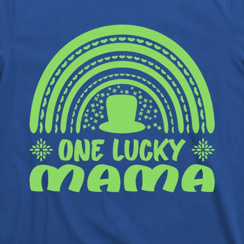 One Lucky Mama Gift St Patrick's Day Funny For Mama Gift T-Shirt