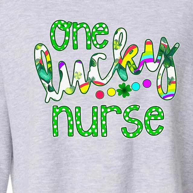 One Lucky Nurse Saint Paddys RN St Patricks Day Nurses Women Cropped Pullover Crew