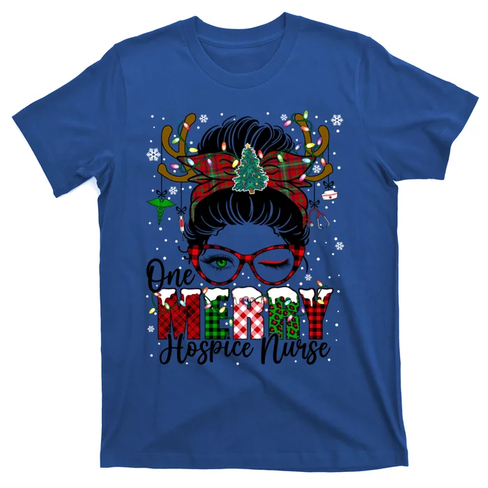 One Merry Hospice Nurse Messy Bun Christmas Love Nurse Life Cute Gift T-Shirt