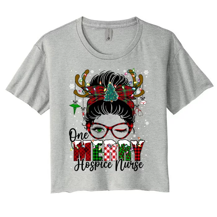 One Merry Hospice Nurse Messy Bun Christmas Love Nurse Life Cute Gift Women's Crop Top Tee