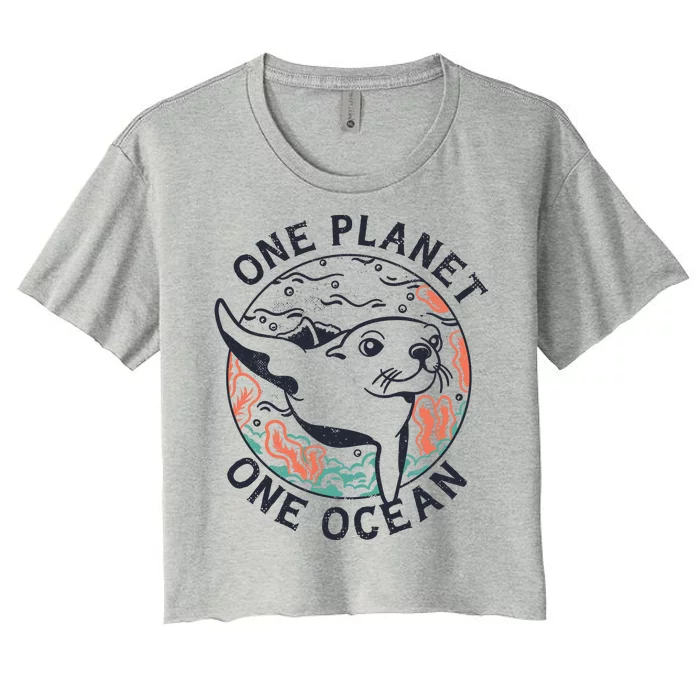 One Planet One Ocean Seal Women's Crop Top Tee