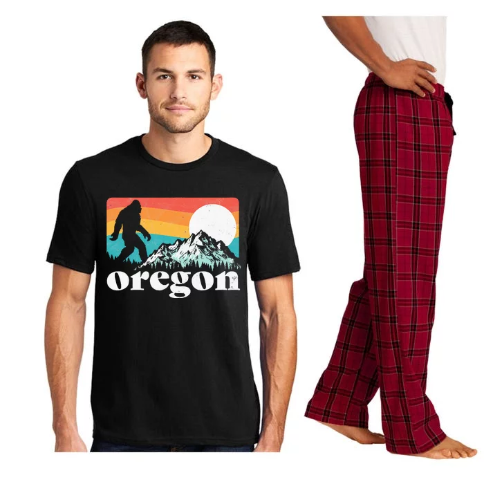 Oregon Pride Bigfoot Mountains 80S Vintage Nature Pajama Set