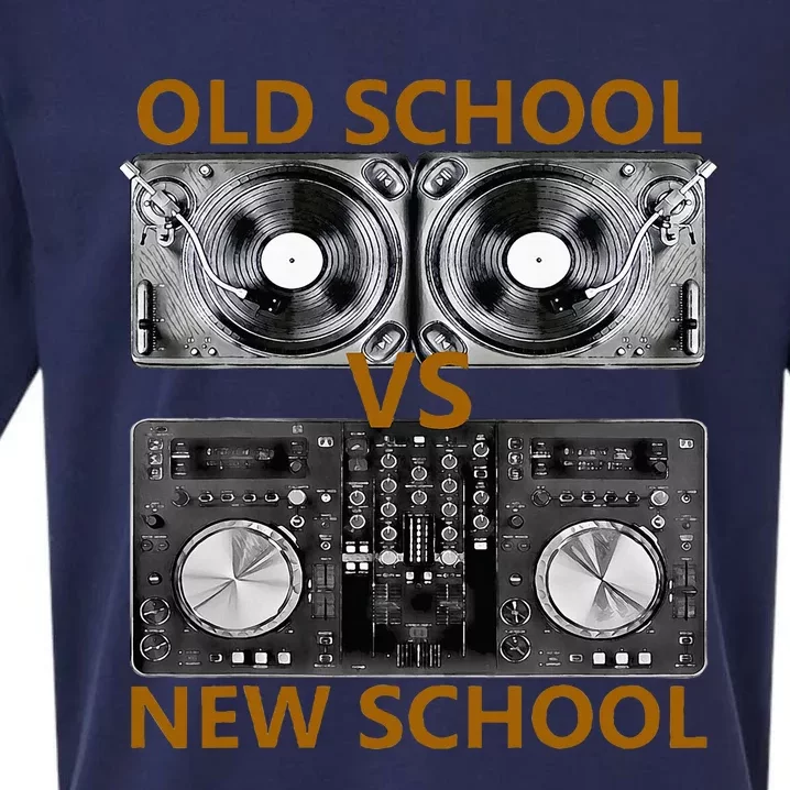 Old School Dj Vs New School Dj  Housedance Music Sueded Cloud Jersey T-Shirt