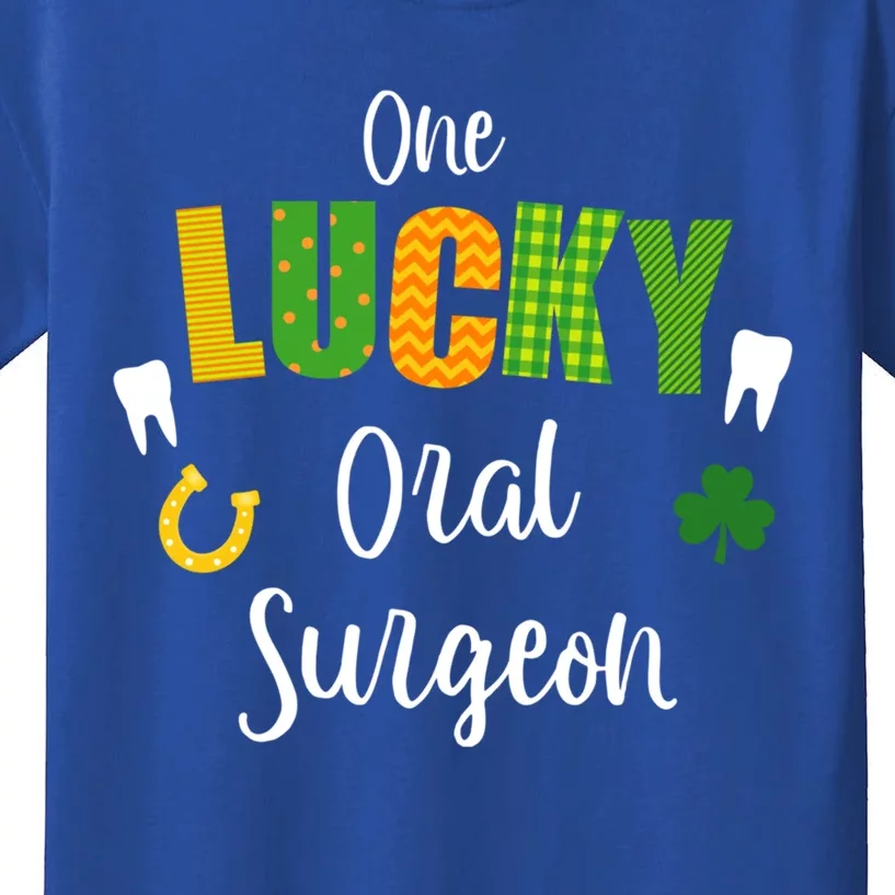 Oral Surgeon Dentist Doctor St Patrick's Day Irish Shamrock Gift Kids T-Shirt