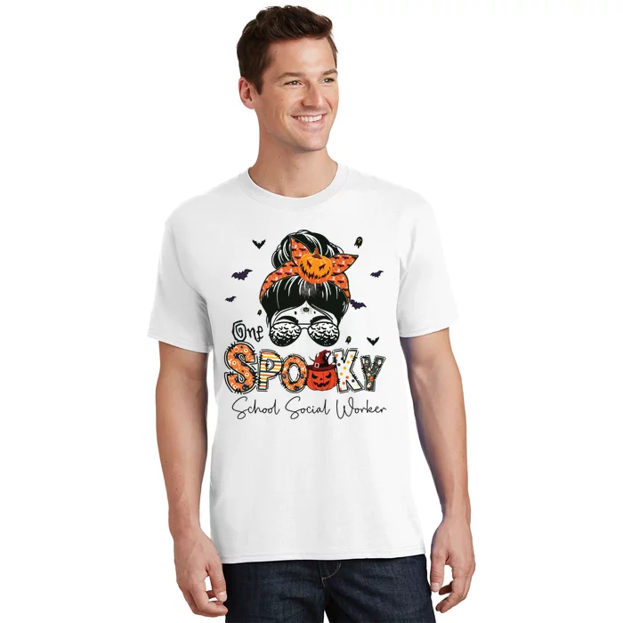 One Spooky School Social Worker Messy Bun Women Halloween T-Shirt