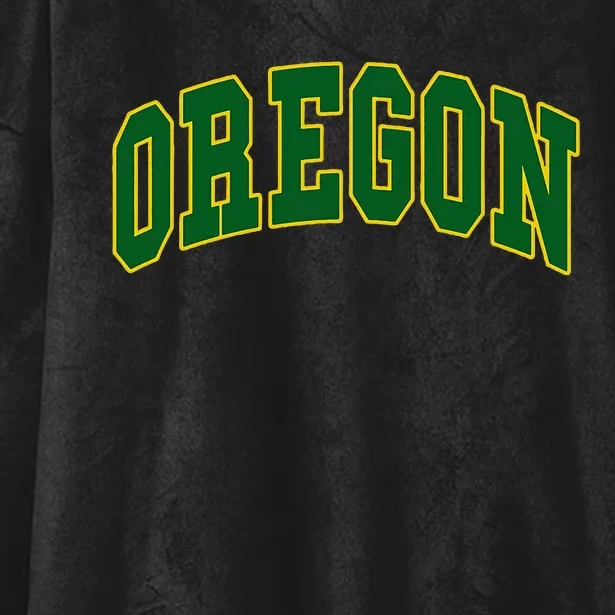 Oregon Throwback Design Hooded Wearable Blanket