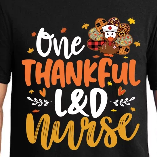 One Thankful L And D Nurse Turkey Leopard Plaid Thanksgiving Gift Pajama Set