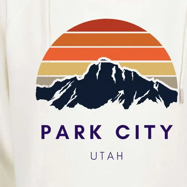 Park City Utah Skiing Snowboarding Hikers Utah Gifts UT Womens Funnel Neck Pullover Hood