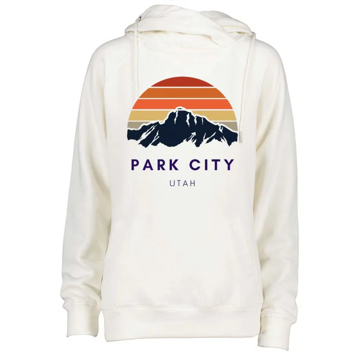 Park City Utah Skiing Snowboarding Hikers Utah Gifts UT Womens Funnel Neck Pullover Hood