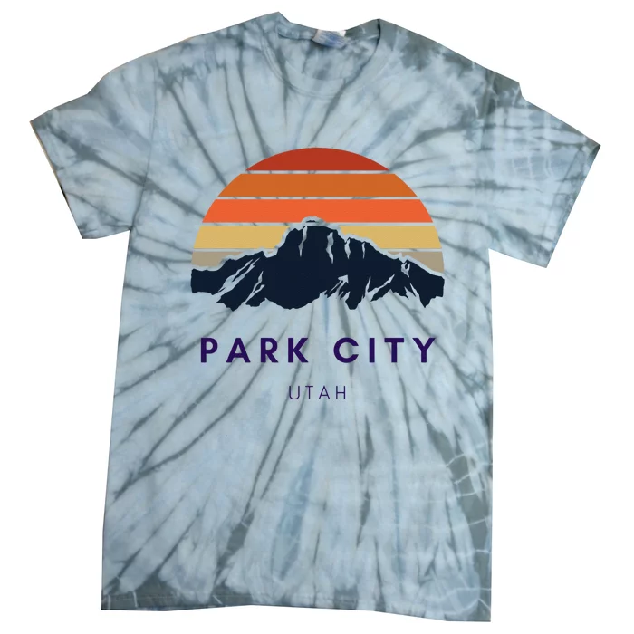 Park City Utah Skiing Snowboarding Hikers Utah Gifts UT Tie-Dye T-Shirt