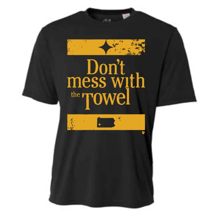 Pittsburgh Don’T Mess With The Towel Cooling Performance Crew T-Shirt