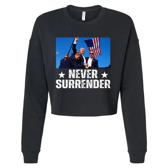 Pray For President Trump Never Surrender God Bless Trump Cropped Pullover Crew