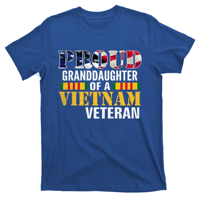 Proud Granddaughter Of A Vietnam Veteran Gift Veteran Day Great Gift T-Shirt