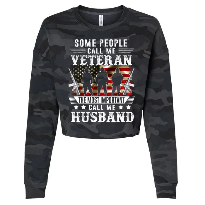 Proud Husband Veteran American Flag Gifts VeteranS Day Cropped Pullover Crew