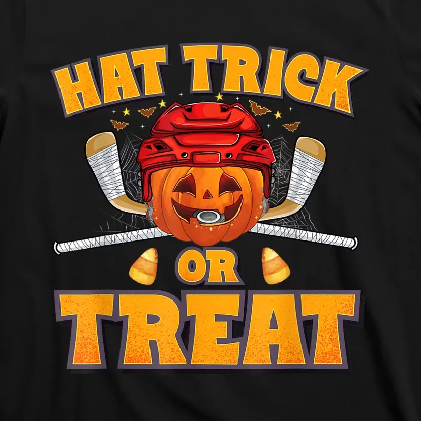 Pumpkin Ice Hockey Player Halloween Costume T-Shirt