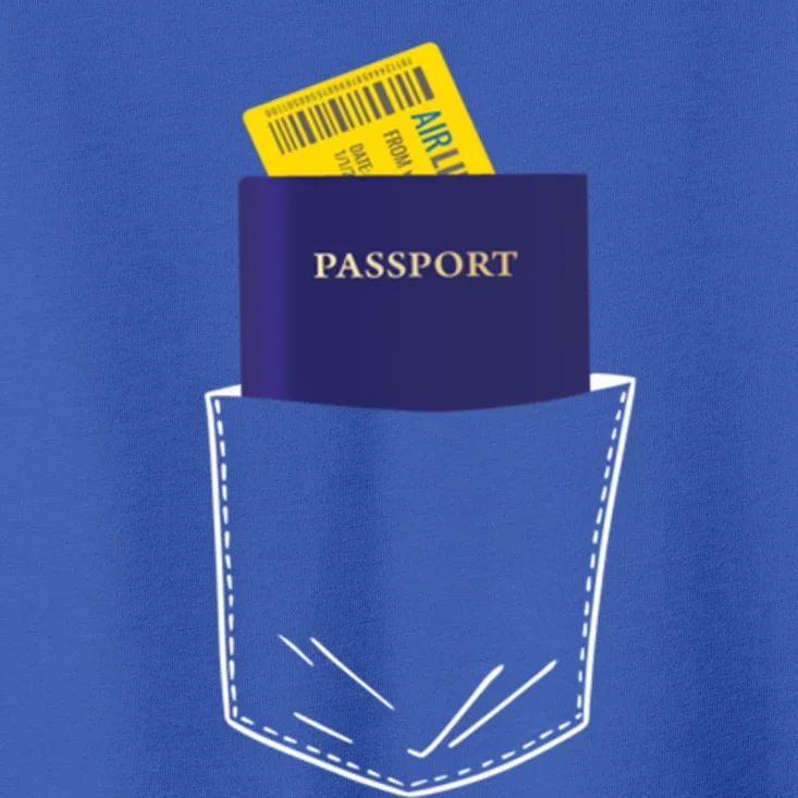 Passport In My Pocket World Traveller And Globe Trotter Gift Toddler T-Shirt