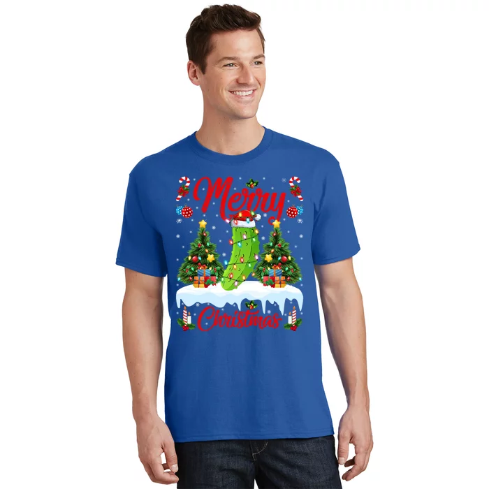 Pickle Lover Xmas Lighting Santa Hat Pickle Christmas Cool Gift T-Shirt